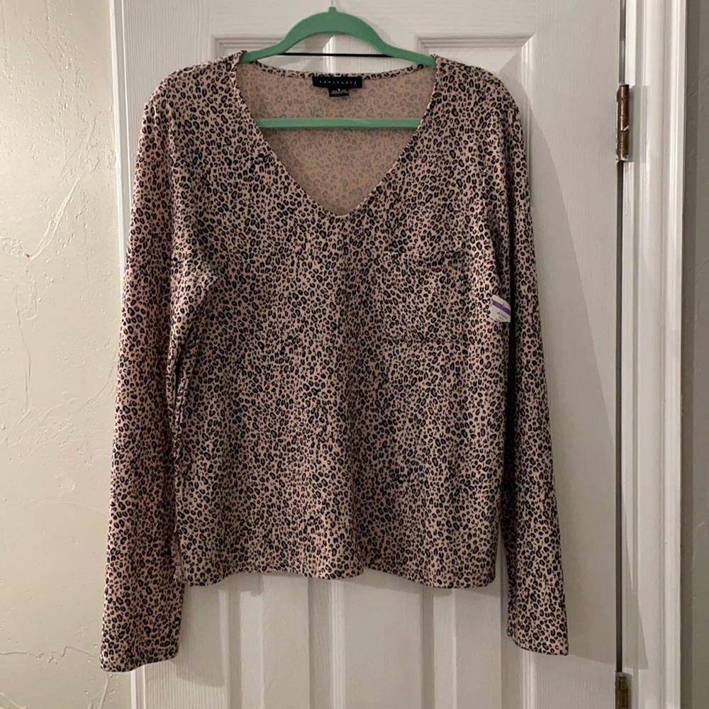 NWT SANCTUARY SWEATER/TOP